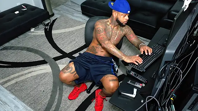 SLANGONDEMHOES online show from 01/14/26, 02:06