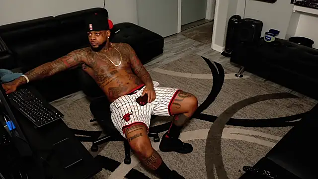 SLANGONDEMHOES online show from 02/11/26, 06:13