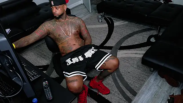 SLANGONDEMHOES online show from 03/29/26, 02:39