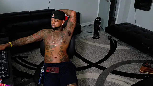 SLANGONDEMHOES online show from 03/30/26, 08:43