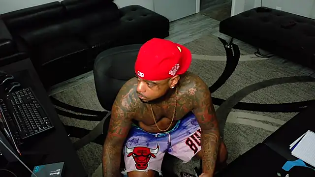 SLANGONDEMHOES online show from 04/12/26, 12:54