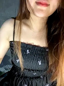 Hinne07 online show from 10/13/25, 03:45