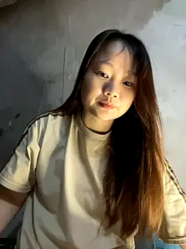 Hinne07 online show from 11/04/25, 01:48