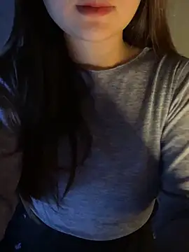 Snapshot of Hinne07 chatting on 02/10/26, 03:27 Hinne07 online show from 02/10/26, 03:27