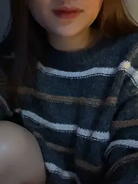 Snapshot of Hinne07 chatting on 02/20/26, 03:25 Hinne07 online show from 02/20/26, 03:25