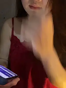 Snapshot of Hinne07 chatting on 02/28/26, 05:52 Hinne07 online show from 02/28/26, 05:52