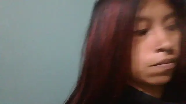 Pocahontas tw online show from 11/27/25, 01:02