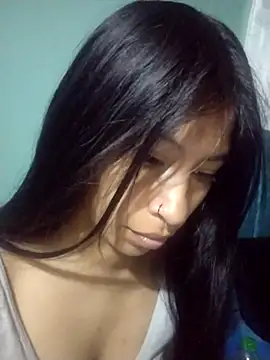 Snapshot of Pocahontas_tw chatting on 01/16/26, 01:15 Pocahontas tw online show from 01/16/26, 01:15