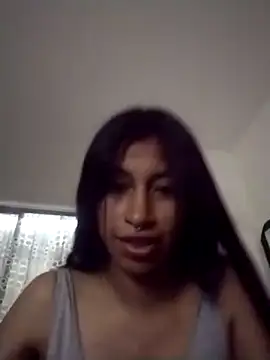 Snapshot of Pocahontas_tw chatting on 02/14/26, 01:30 Pocahontas tw online show from 02/14/26, 01:30