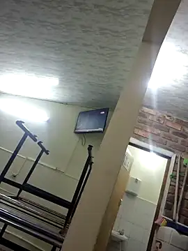 Snapshot of curvy_diva_ chatting on 09/20/25, 01:17 curvy diva online show from 09/20/25, 01:17