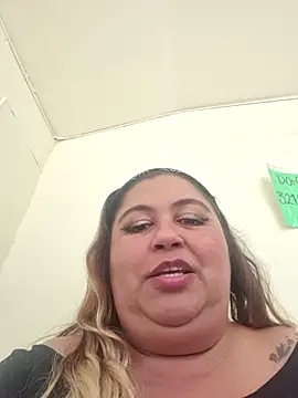 Snapshot of curvy_diva_ chatting on 09/23/25, 09:51 curvy diva online show from 09/23/25, 09:51