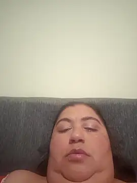 Snapshot of curvy_diva_ chatting on 09/29/25, 01:55 curvy diva online show from 09/29/25, 01:55