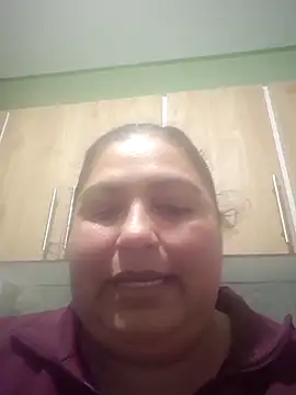 Snapshot of curvy_diva_ chatting on 10/01/25, 02:17 curvy diva online show from 10/01/25, 02:17