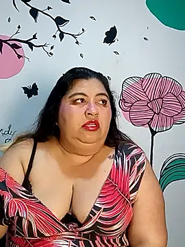 Snapshot of curvy_diva_ chatting on 10/25/25, 11:29 curvy diva online show from 10/25/25, 11:29