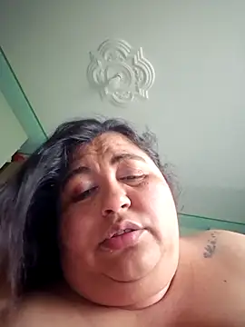 Snapshot of curvy_diva_ chatting on 11/13/25, 10:08 curvy diva online show from 11/13/25, 10:08