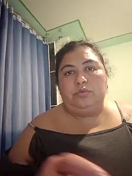 Snapshot of curvy_diva_ chatting on 11/30/25, 01:20 curvy diva online show from 11/30/25, 01:20