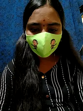 mini-queen online show from 09/27/25, 01:05