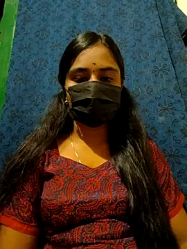 mini-queen online show from 10/09/25, 05:44