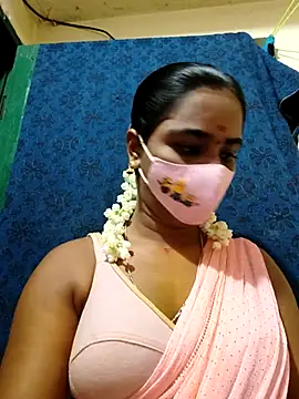 mini-queen online show from 11/02/25, 02:08