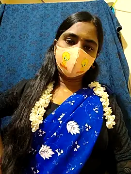 mini-queen online show from 11/12/25, 08:26