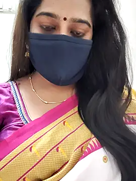 saritha29 online show from 07/06/26, 04:42