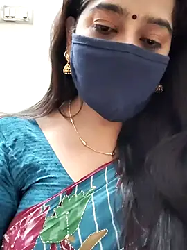 saritha29 online show from 07/14/26, 04:56
