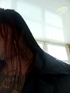 snow belle online show from 10/01/25, 07:42