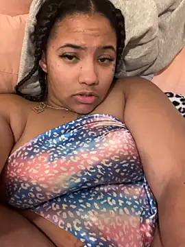 StylishEchium online show from 11/13/25, 06:29