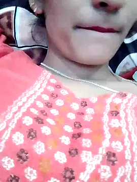 Snapshot of Pahadi_couple chatting on 10/03/25, 07:49 Pahadi couple online show from 10/03/25, 07:49