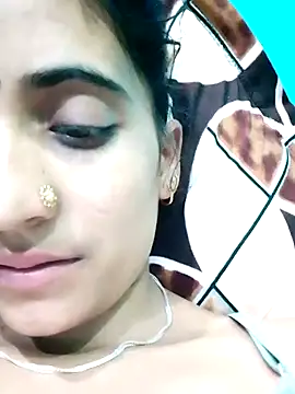 Snapshot of Pahadi_couple chatting on 10/06/25, 08:50 Pahadi couple online show from 10/06/25, 08:50