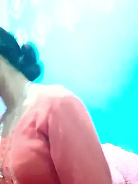 Snapshot of Pahadi_couple chatting on 10/08/25, 03:42 Pahadi couple online show from 10/08/25, 03:42