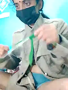 Snapshot of Pahadi_couple chatting on 11/04/25, 06:12 Pahadi couple online show from 11/04/25, 06:12