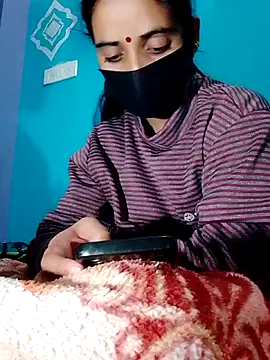 Snapshot of Pahadi_couple chatting on 11/04/25, 06:18 Pahadi couple online show from 11/04/25, 06:18