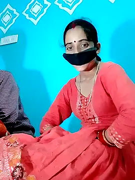 Snapshot of Pahadi_couple chatting on 11/08/25, 06:51 Pahadi couple online show from 11/08/25, 06:51