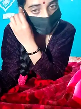 Snapshot of Pahadi_couple chatting on 11/27/25, 04:03 Pahadi couple online show from 11/27/25, 04:03