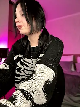 YourLittleDevil online show from 02/21/26, 05:25