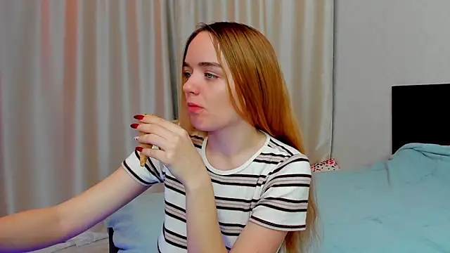 JanetShy online show from 09/23/25, 07:00