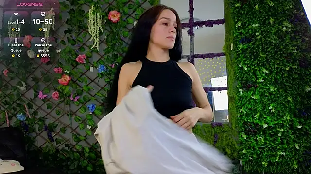 baby nyco online show from 10/13/25, 05:02