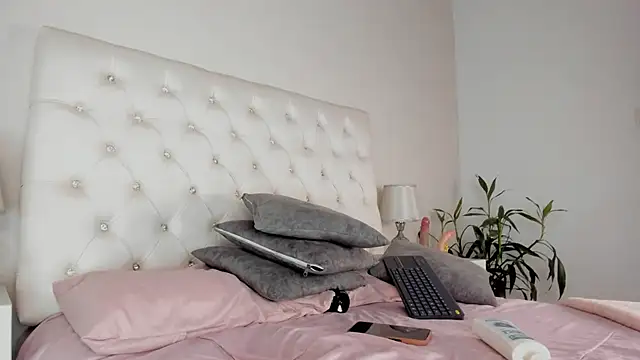 Viictoriia Lopez online show from 09/09/25, 04:23