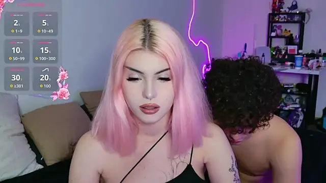 Snapshot of Alice18James chatting on 09/12/25, 08:31 Alice18James online show from 09/12/25, 08:31