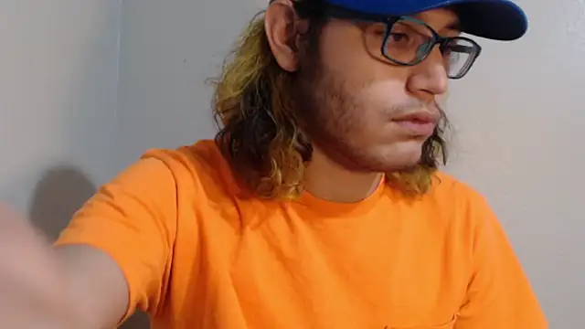 zacthefeetguy online show from 02/05/26, 02:16