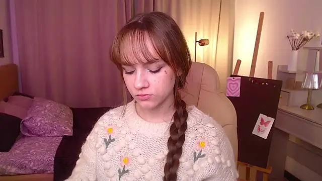 Jamie Chung online show from 11/22/25, 01:04