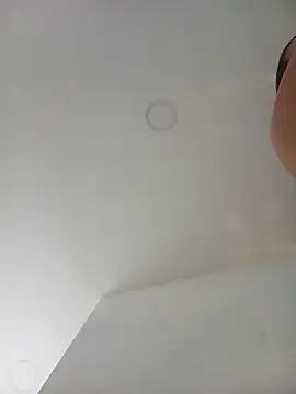 Snapshot of Alisson_Morgann chatting on 09/28/25, 02:11 Alisson Morgann online show from 09/28/25, 02:11