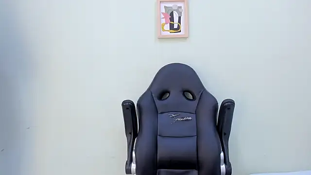 sophieturner mg online show from 07/01/26, 07:02