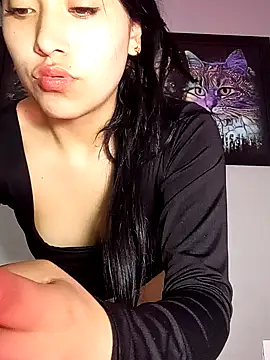 AmberGold- online show from 10/19/25, 08:59