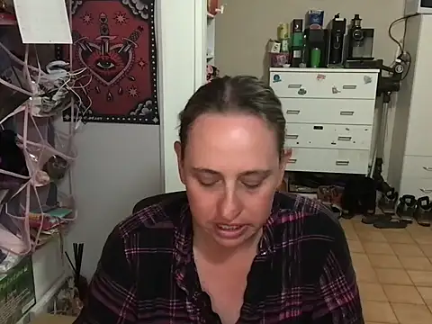 TheSilentCrown online show from 09/28/25, 02:39