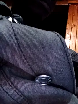 Snapshot of phumlanisanka chatting on 11/17/25, 05:19 phumlanisanka online show from 11/17/25, 05:19