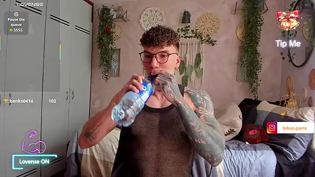 estebandi do online show from 01/15/26, 07:39