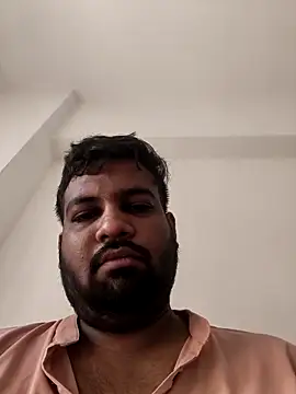 vinay smalldick online show from 04/28/26, 03:44