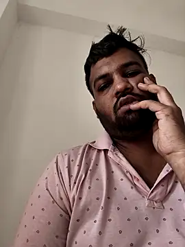 vinay smalldick online show from 05/15/26, 11:45